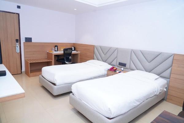 Hotel Kinara Grand 海得拉巴 外观 照片