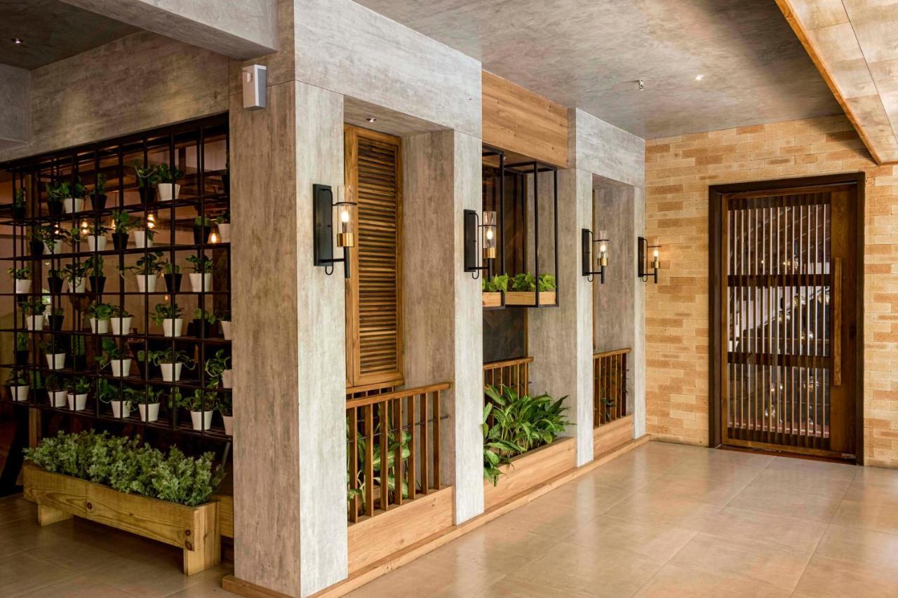 Hotel Kinara Grand 海得拉巴 外观 照片